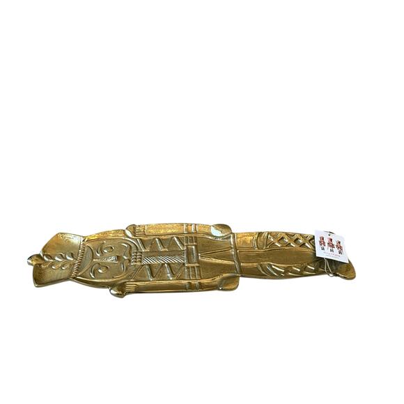 Gold Metal NUTCRACKER Serving Platter 20x7 Christmas Holiday Made in India NEW - Picture 5 of 14